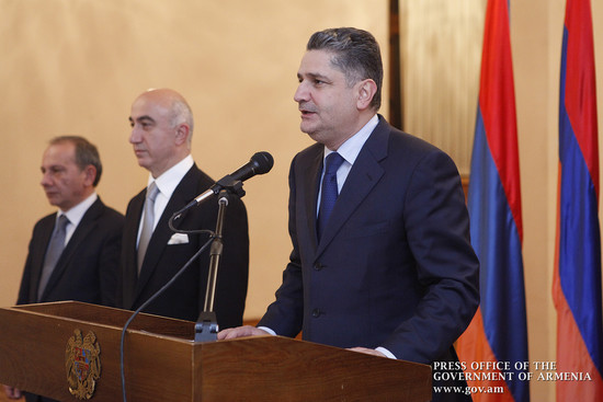 Վարչապետը շնորհավորել է հայ ոսկերիչներին մասնագիտական տոնի առթիվ