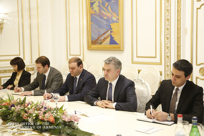 Կարեն Կարապետյանն ընդունել է Լիոնի քաղաքապետ Ժորժ Կեպենեկյանին