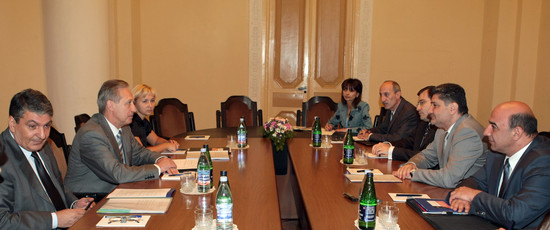 Պաշտոնական լրահոս