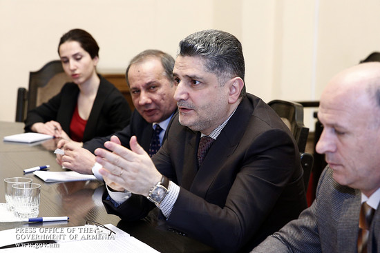 Վարչապետն ընդունել է բնապահպանական ոլորտի մասնագետներին