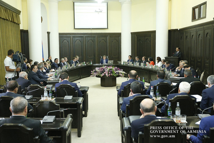 Վարչապետը նորանշանակ նախարարներից համարձակ  քայլեր է ակնկալում