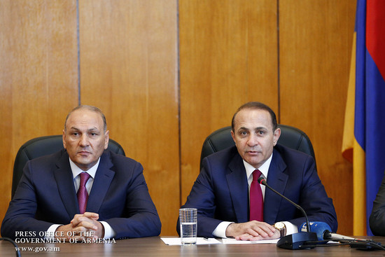 Վարչապետը ՀՀ ֆինանսների նախարարության աշխատակազմին է ներկայացրել նորանշանակ նախարար Գագիկ Խաչատրյանի
