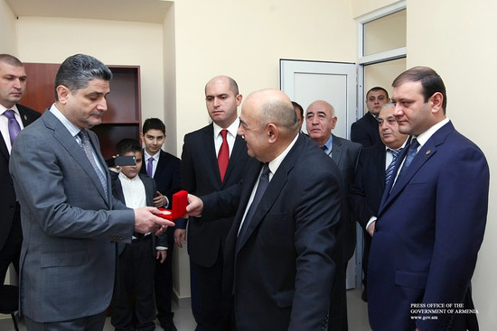 Բացվել է Մանուկ Աբեղյանի անվան հենակետային թիվ 3 ավագ դպրոցր և նշվել Երևանի ճարտարապետության և շինար