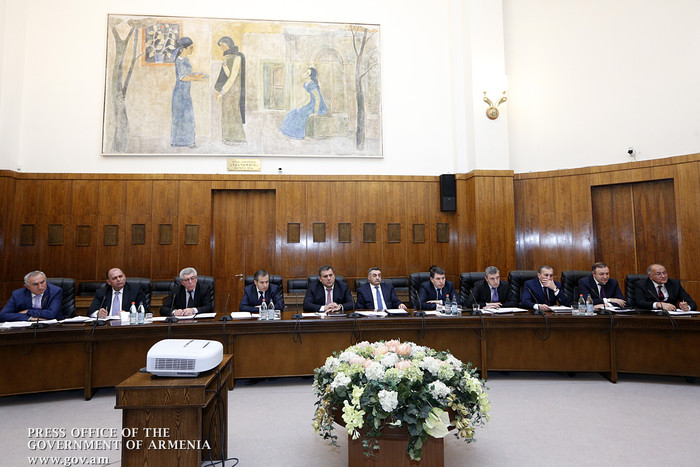 Վարչապետի գլխավորությամբ քննարկվել է գյուղատնտեսական աշխատանքների իրականացման նախապատրաստական աշխատա