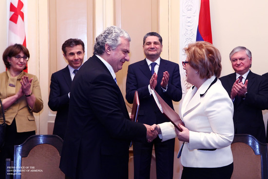Տիգրան Սարգսյանը և Բիձինա Իվանիշվիլին քննարկել են հայ-վրացական հարաբերություններին առնչվող հարցերի լ