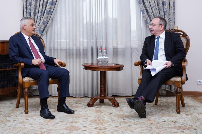 Փոխվարչապետ Մհեր Գրիգորյանն ընդունել է ԱԶԲ-ի Կենտրոնական և Արևմտյան Ասիայի վարչության գլխավոր տնօրեն