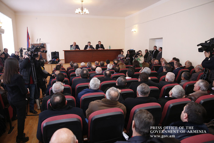 Եթե դու գիտես ինչ ես ուզում ստանալ, ապա դու շանս ունես այն ստանալու. Վարչապետն Արմավիրի մարզի համայն