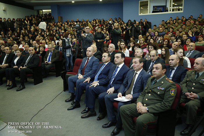 Վարչապետը ներկա է գտնվել ԵՊԲՀ-ի 95-ամյակին նվիրված նիստին