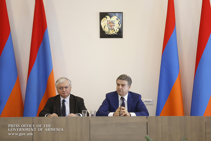 «Եկեք ուղղակի թևերներս քշտենք, սկսենք աշխատել». ՀՀ վարչապետը հանդիպել է ՀՀ դիվանագիտական ներկայացուց