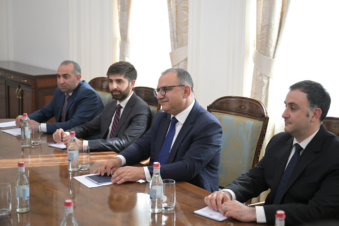 Փոխվարչապետ  Տիգրան Խաչատրյանն  ընդունել է ՀԲ պատվիրակությանը