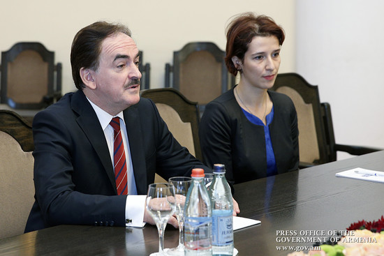 Վարչապետը հրաժեշտի հանդիպում է ունեցել ՀՀ-ում Լեհաստանի դեսպանի հետ