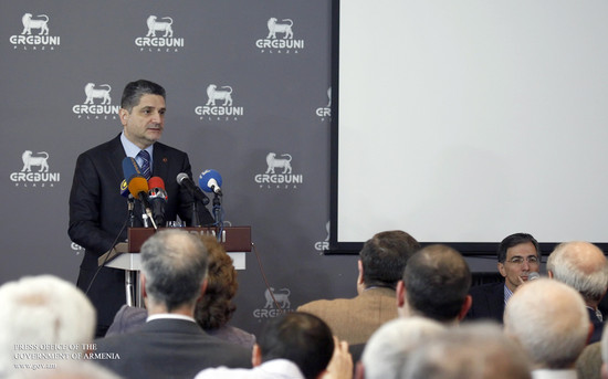 Վարչապետը տեղական ապրանք արտադրողներին է ներկայացրել Հայաստանի արդյունաբերական քաղաքականության ռազմա