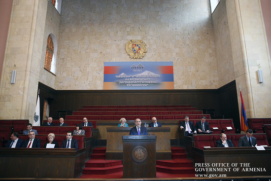 Վարչապետի մասնակցությամբ աշխատանքներն է սկսել ԵՏՄ-ին ՀՀ-ի անդամակցությանը նվիրված աշխատաժողովը