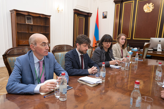Փոխվարչապետ Տիգրան Խաչատրյանն  ընդունել է Հայաստանում  Ֆրանսիայի նորանշանակ դեսպանին