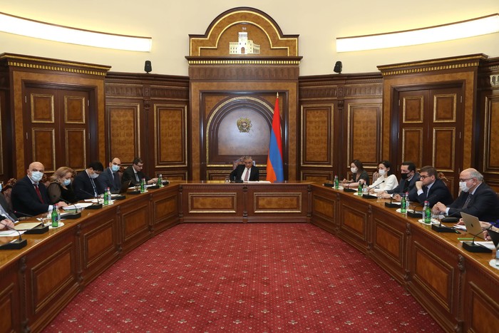Աշխատանքային խումբը քննարկել է արցախցիներին տրվող աջակցության ծրագրերի ընթացքը