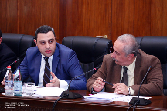 Բարելավվում են հանրային ծառայությունների ոլորտի օրենսդրական կարգավորումները