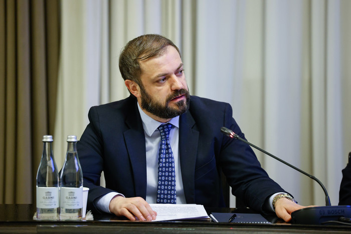 Կառավարությունը  փոփոխություններ է կատարել ուսուցչի տարակարգի տրամադրման կարգում