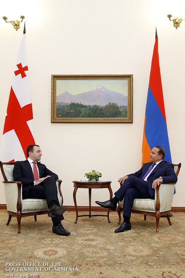 Հայաստանի և Վրաստանի վարչապետները քննարկել են երկկողմ հարաբերությունների զարգացմանն ուղղված մի շարք 