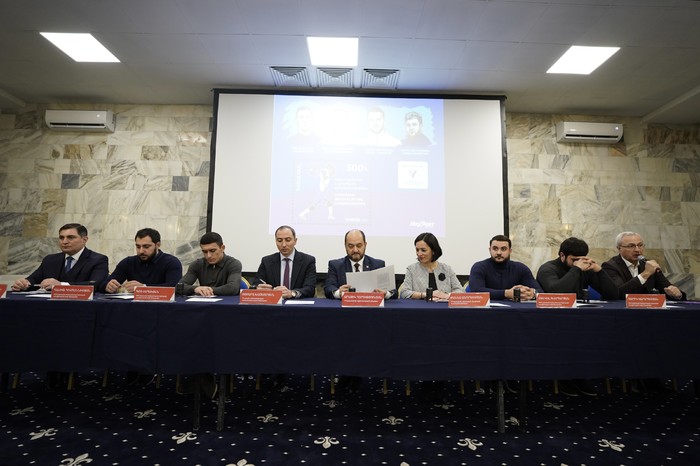 Արայիկ Հարությունյանը մասնակցել է «Սպորտ. ծանրամարտի Եվրոպայի առաջնություն»  թեմայով նամականիշով գեղ