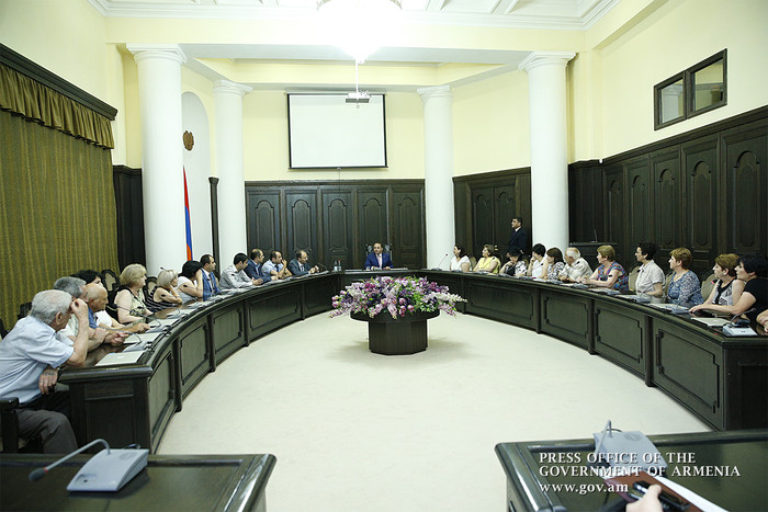 Լուծում են ստացել Ֆիրդուսի 33-րդ թաղամասի բնակիչների խնդիրները