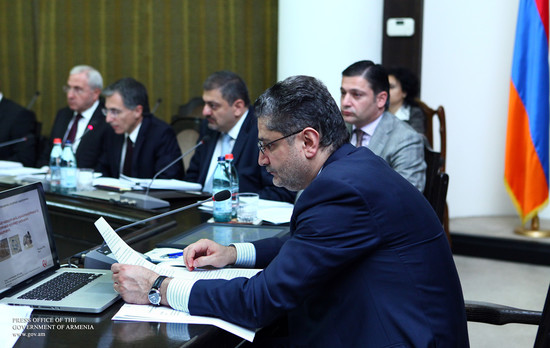 Կառավարության և գինեգործության, ճշգրիտ ճարտարագիտության բնագավառների ներկայացուցիչների միջև ստորագրվ