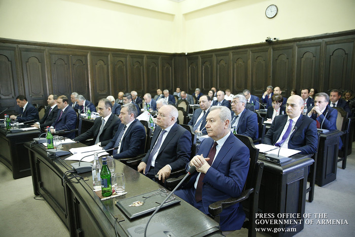 Վարչապետը հանձնարարել է  սեղմ ժամկետներում վերացնել հանրային նշանակության  վայրերում տեխնիկական անվտ