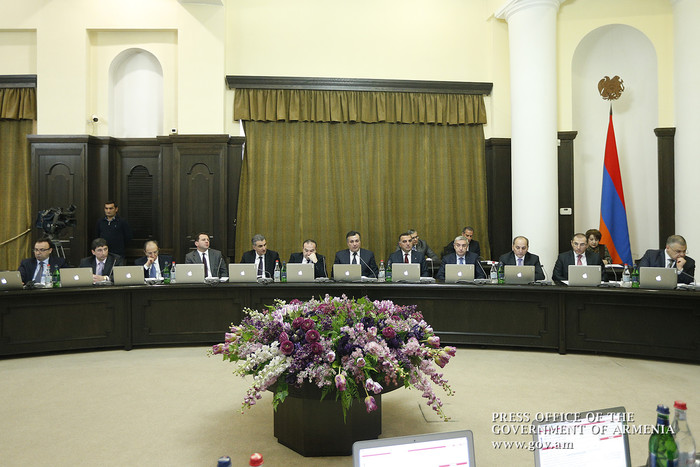 Վարչապետը խստագույնս զգուշացրել է. ադմինիստրատիվ ռեսուրսը քարոզչության համար օգտագործելն  «արջի ծառա