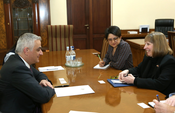 Փոխվարչապետ Մհեր Գրիգորյանն ընդունել է ԱՄՆ նորանշանակ դեսպանին