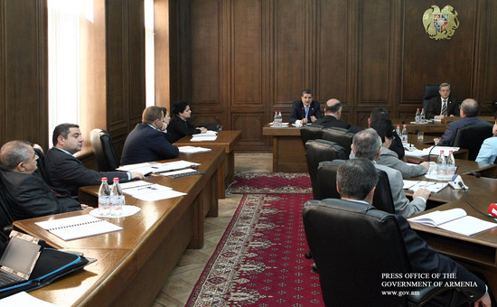 ՀՀ վարչապետի ելույթը ՀՀ Ազգային ժողովի հանձնաժողովների համատեղ նիստում 2012 թվականի ՀՀ պետական բյուջ