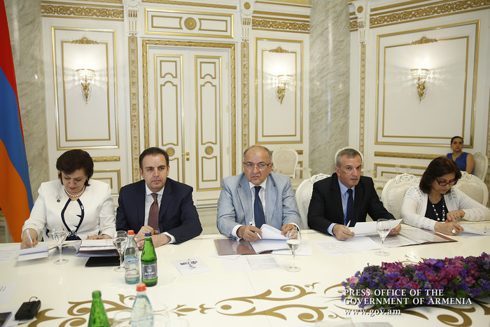 Կայացել է Հայաստանի երիտասարդական հիմնադրամի հոգաբարձուների խորհրդի նիստը