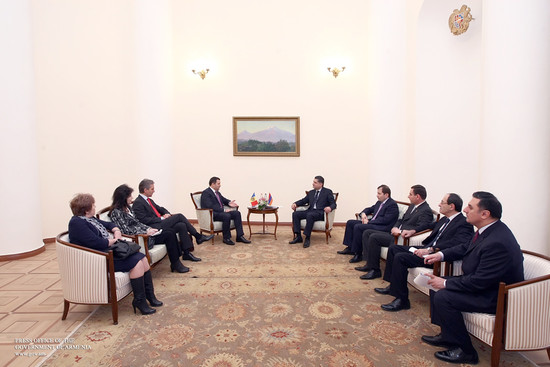 Տիգրան Սարգսյանն ընդունել է Մոլդովայի վարչապետին