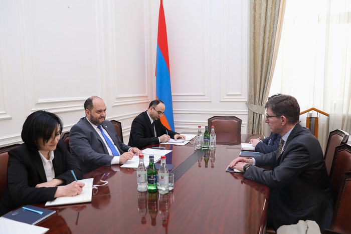 Արայիկ Հարությունյանն ընդունել է ՀՀ-ում Նիդերլանդների արտակարգ և լիազոր դեսպան Նիկոլաս Սխերմերսին
