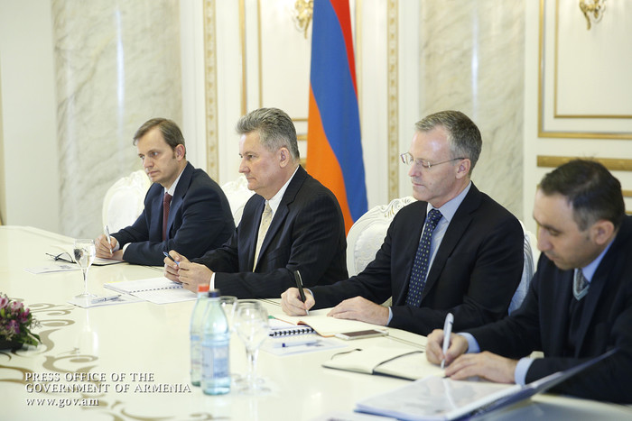 Վարչապետն ընդունել է Ասիական զարգացման բանկի պատվիրակությանը