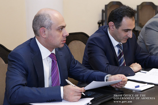 Վարչապետի մոտ քննարկվել են «Վարչական իրավախախտումների մասին» ՀՀ օրենքում առաջարկվող փոփոխությունները
