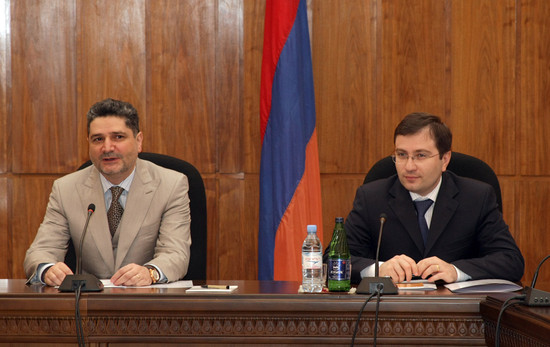 Պաշտոնական լրահոս