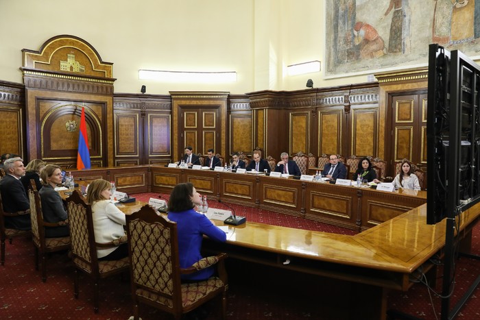 Կառավարությունում կայացել է ՀԲ կողմից մշակված «Մարդկային կապիտալի զարգացման դիտարկումներ» փաստաթղթի