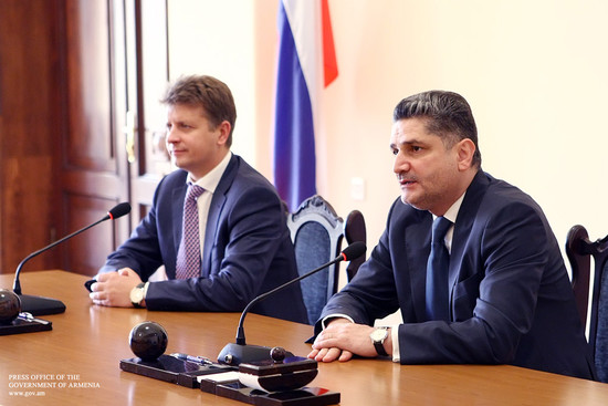 Հայաստանի Հանրապետության վարչապետ Տիգրան Սարգսյանի և Ռուսաստանի Դաշնության տրանսպորտի նախարար Մաքսիմ