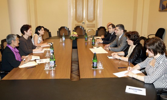 Պաշտոնական լրահոս