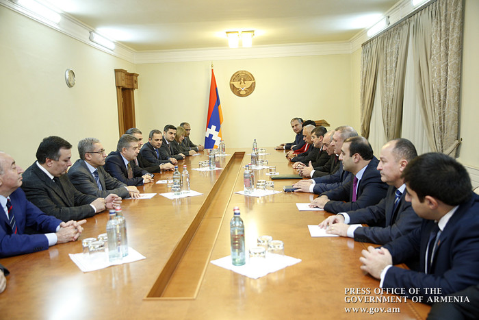 Կարեն Կարապետյանը և Բակո Սահակյանը քննարկել են տնտեսական փոխգործակցությանը վերաբերող մի շարք հարցեր