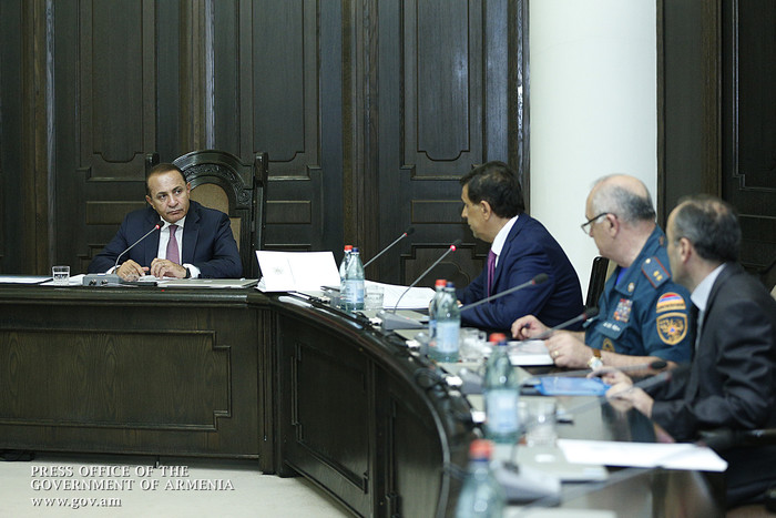 Վարչապետի գլխավորությամբ մեկնարկել են ՀՀ 2016 թ. պետբյուջեի նախագծի նախնական տարբերակի քննարկումները