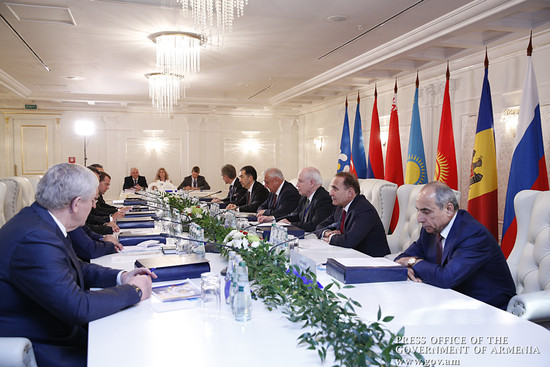Վարչապետը մասնակցել է ԱՊՀ երկրների կառավարությունների ղեկավարների խորհրդի նիստին