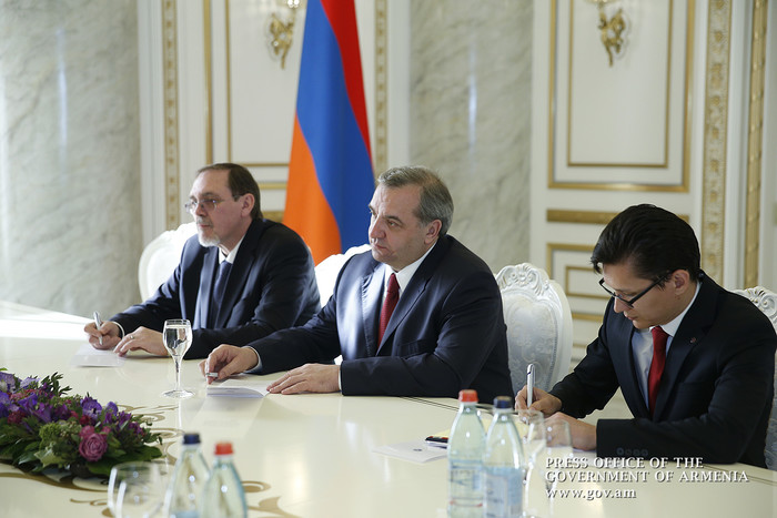 Վարչապետն ընդունել է ՌԴ քաղաքացիական պաշտպանության, արտակարգ իրավիճակների և աղետների հետևանքների վեր