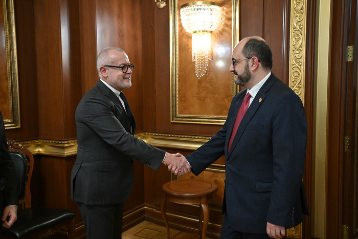 Արայիկ Հարությունյանն ընդունել է Ֆրանսիայի ԵՔՀ հարցերով հատուկ հանձնակատար Հյուգ Մորեին
