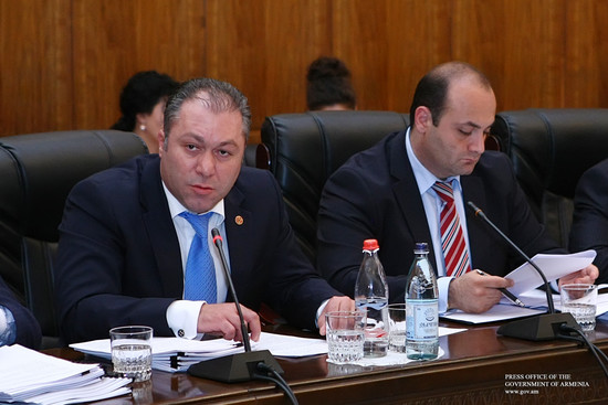Հաստատվել են ոսկեգործության, ադամանդագործության և ժամագործության զարգացման 2013-2020 թթ. ոլորտային ռ