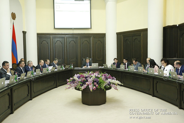Կարեն Կարապետյանը հանձնարարել է  վերհանել վառելանյութերի ոլորտում առկա խնդիրները և մշակել դրանք կանխ