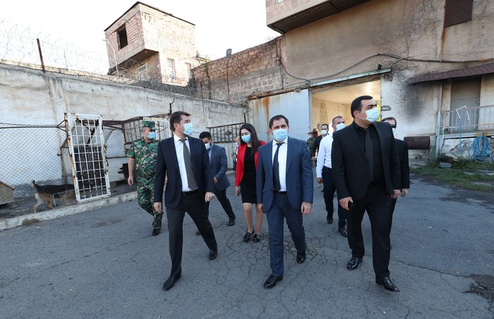 Փոխվարչապետ Սուրեն Պապիկյանն այցելել է «Նուբարաշեն» ՔԿՀ