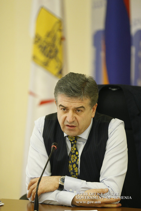 «Մեզ պետք է ուղղակի 10, 15 տարվա հորիզոն ունենալ և խնդիրները ֆունդամենտալ լուծել». ՀՀ վարչապետը Երևա