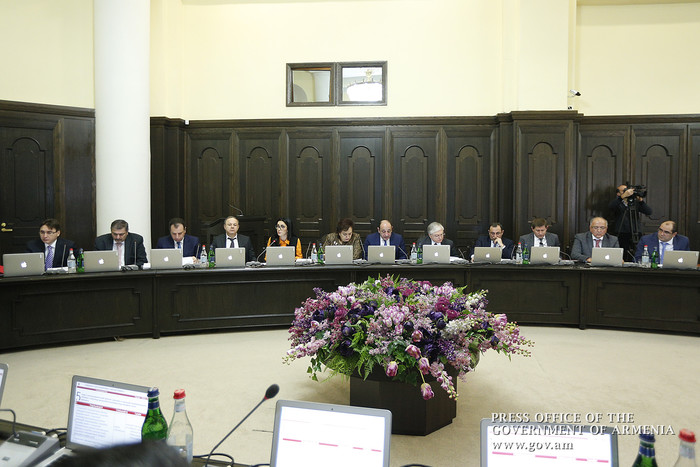 Վարչապետը խստագույնս զգուշացրել է. ադմինիստրատիվ ռեսուրսը քարոզչության համար օգտագործելն  «արջի ծառա