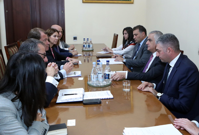 Փոխվարչապետ Մհեր Գրիգորյանն ընդունել է ՎԶԵԲ պատվիրակությանը