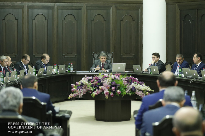 Վարչական դատարանի ծանրաբեռնվածությունը լուրջ ռիսկեր է առաջացնում. վարչապետը համապատասխան հանձնարարակ